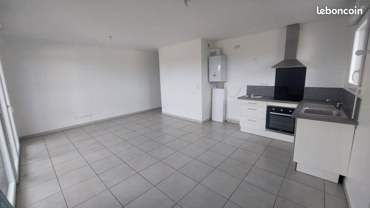 Appartement 3 pièces 61 m² · à L'Isle-d'Abeau · 61 m² · 801 €/mois