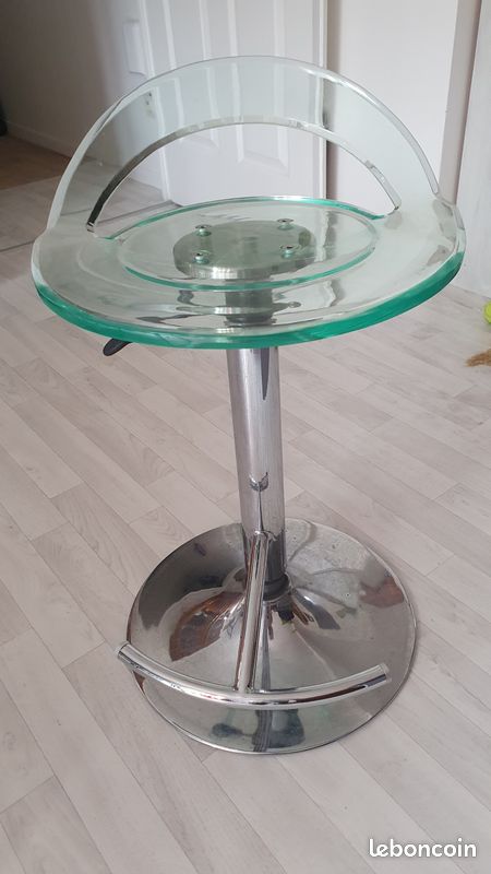 Tabouret de bar pivotant (image 1)