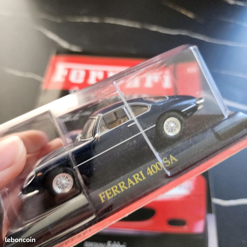Miniature IXO Ferrari 360 Spider Echelle 1/43e NEUF