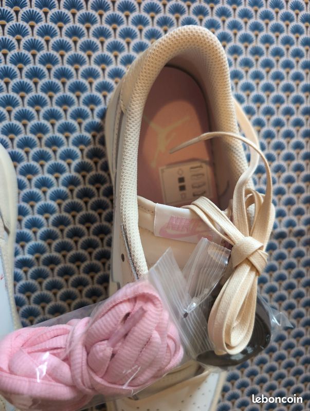 Jordan 1 rétro low Travis scott shy pink nike (image 3)