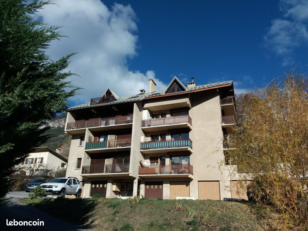 Appartement 4 pièces 65 m² · à Briançon · 65 m² · 950 €