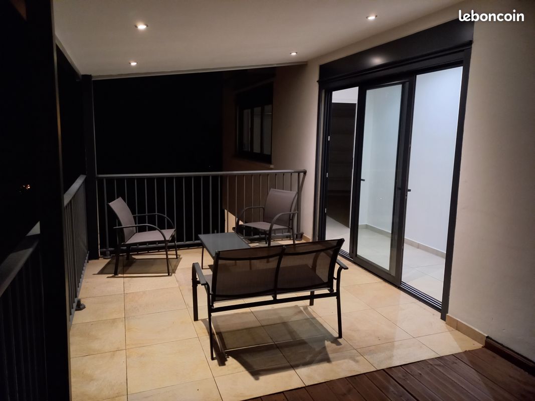Appartement 4 pièces 105 m² · à Saint-Denis · 105 m² · 1 390 €/mois