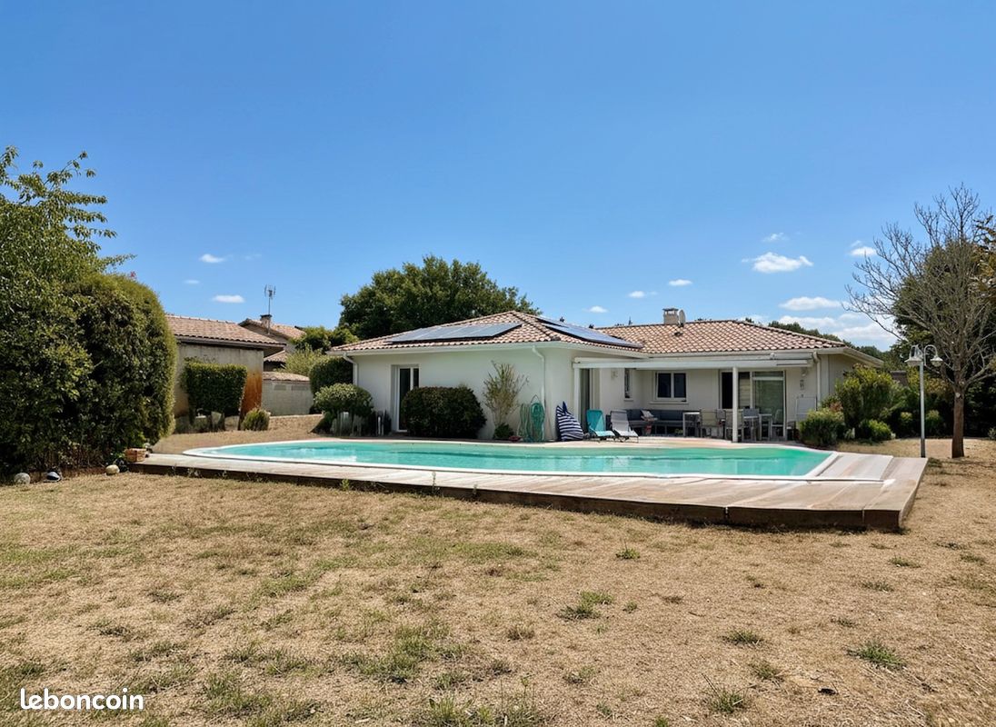Maison 4 pièces 105 m² · à Mios · 105 m² · 1 650 €