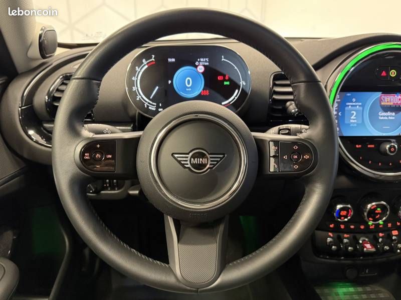 Mini Clubman Cooper 136 ch DKG7 Edition Premium Plus (image 16)