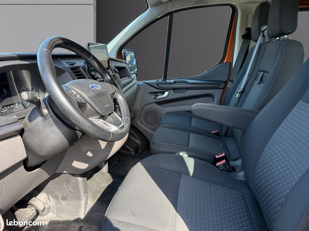 Ford transit custom l2h1 2.0 ecoblue 130 limited bva garantie 12 mois (image 9)