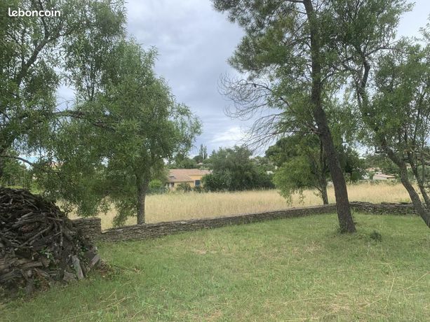 Terrain 800 m² Saint Quentin La Poterie