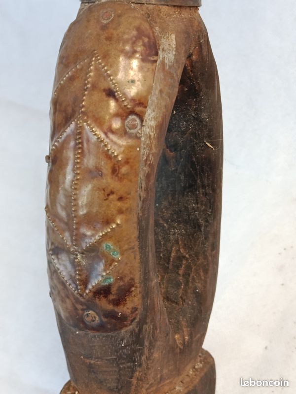 Reliquaire Kota ancien en bois et métal – 49 cm (image 9)