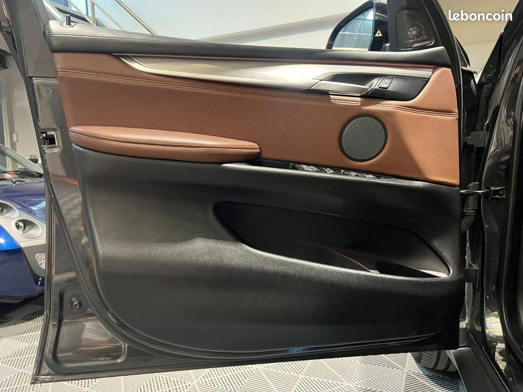 BMW X5 Exclusive - sDrive 25d -7pl F15 - TO - SUIVI - H/K - CAM 360° - HUD - SIEGES CHAUFFAN (image 25)