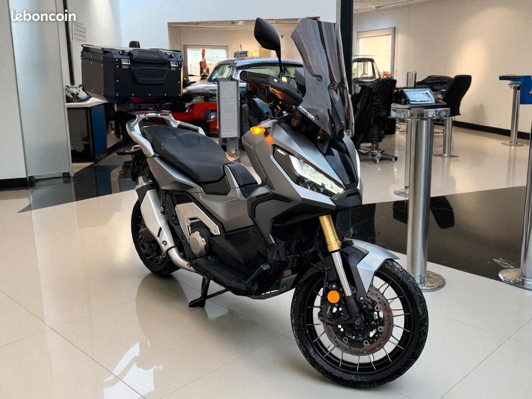 Honda X-ADV 750 Honda XADV 750 A2 (jeune permis) gris 2023 Motos