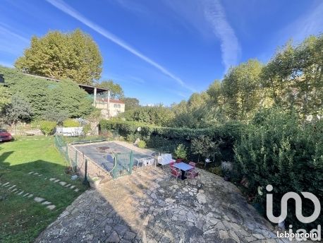 Propriété 5 pièces 150 m²