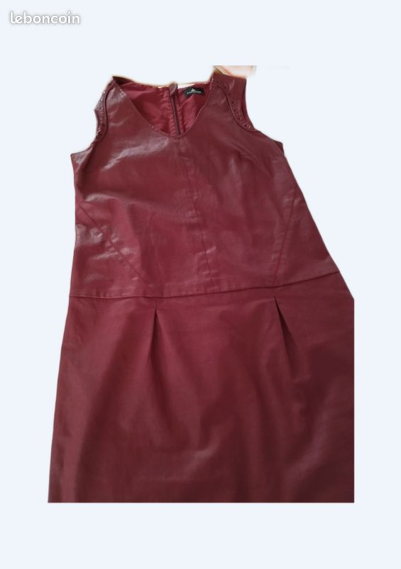 Robe bordeaux (image 1)