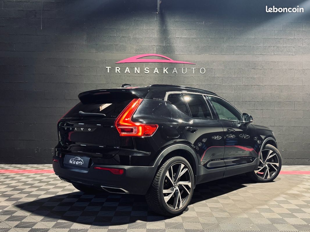 VOLVO XC40 R-Design T5 Recharge 180+82 ch DCT7 (image 6)