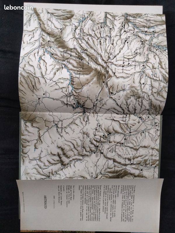 Auvergne de Victor-Henry Debidour et Bernard Plessy (image 4)