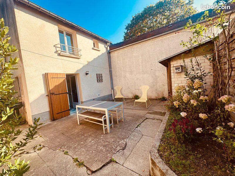 Maison 4 pièces 75 m² · à Fontainebleau · 75 m² · 398 000 €