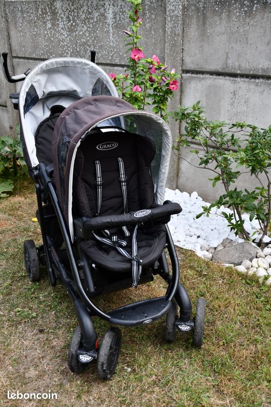 Poussette double Graco Quattro Tour Duo coques Cosy