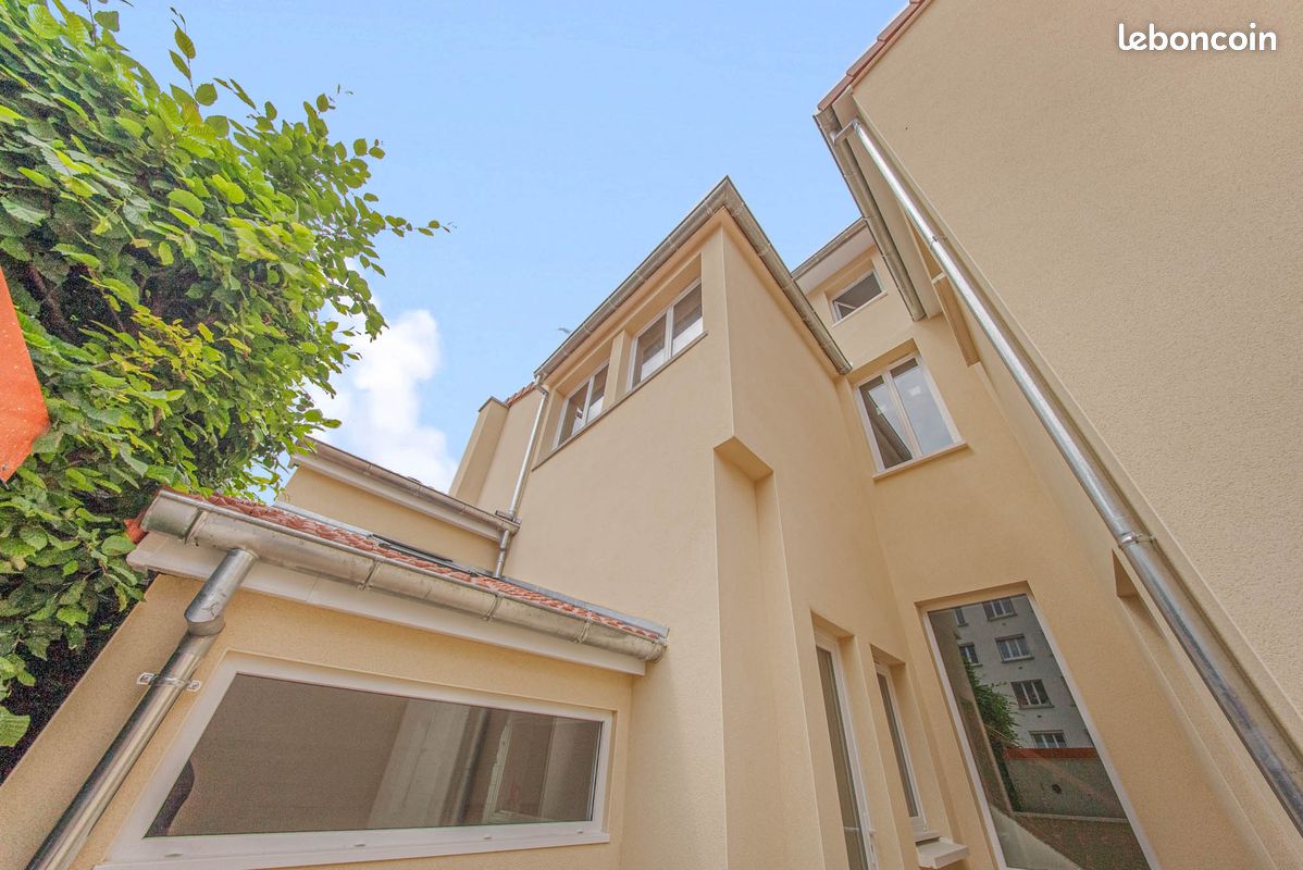 Immeuble 222 m² · à Dijon · 222 m² · 620 000 €