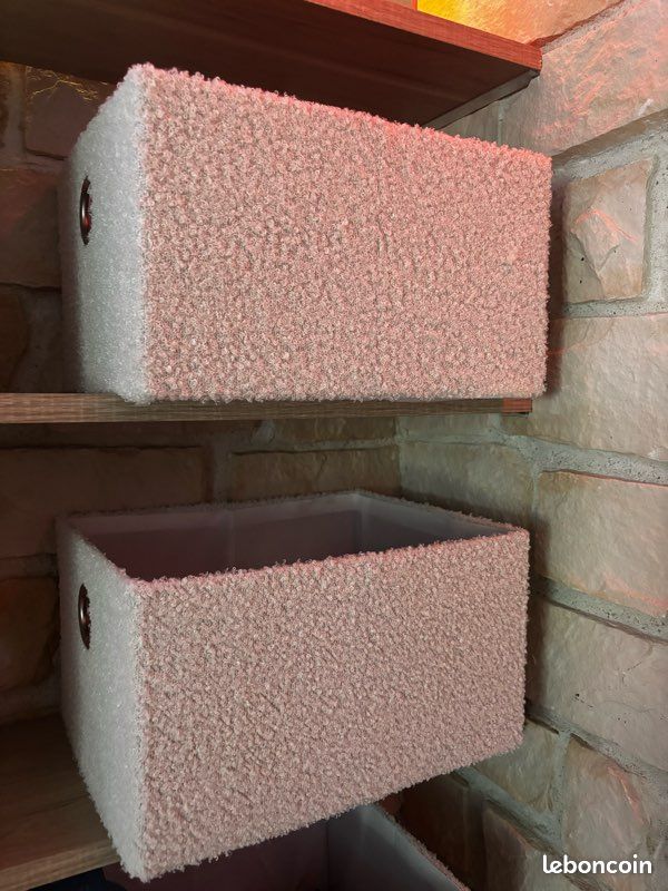 Boîtes de rangement blanches – effet texturé 🐑 (image 1)