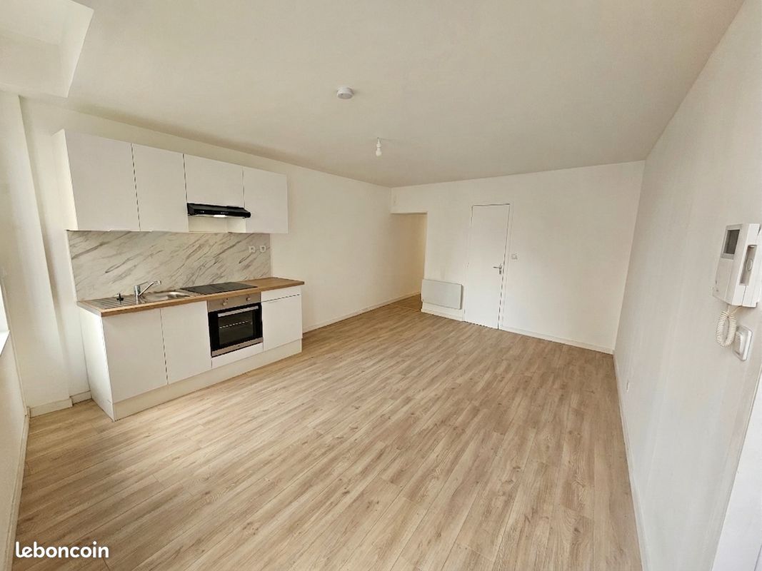 Appartement 2 pièces 53 m² · à Saint-Étienne · 53 m² · 520 €