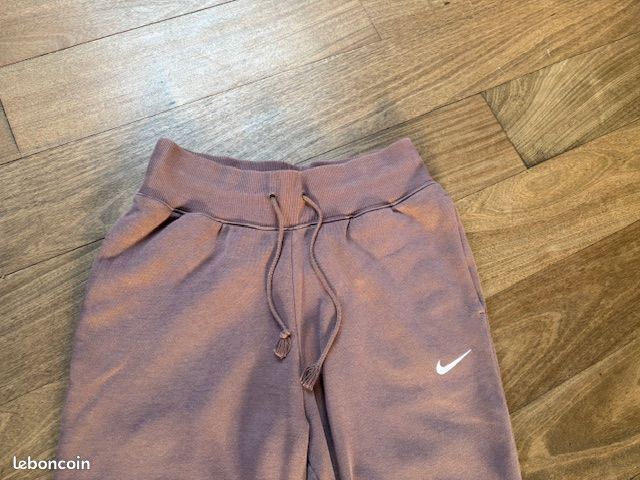 Superbe bas de survêtement Nike taille S (image 2)