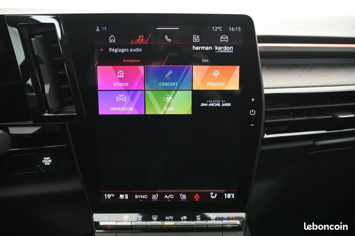 RENAULT RAFALE E-Tech 4x4 300 atelier Alpine (image 16)