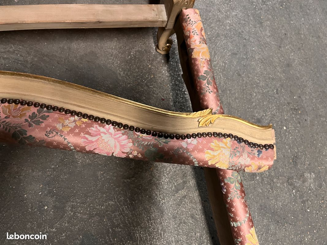 Lit corbeille style Louis XV (image 9)