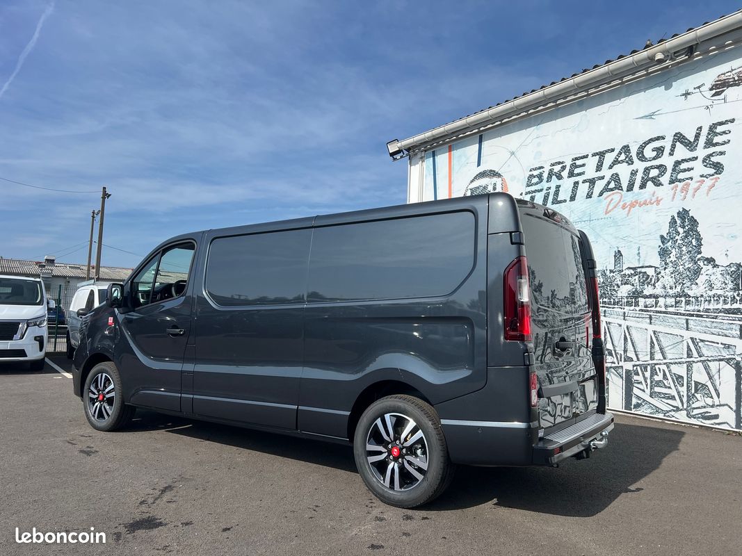 35950 ht Trafic L2H1 170 cv BVA9 Exclusive + 5000e d'Options (image 8)