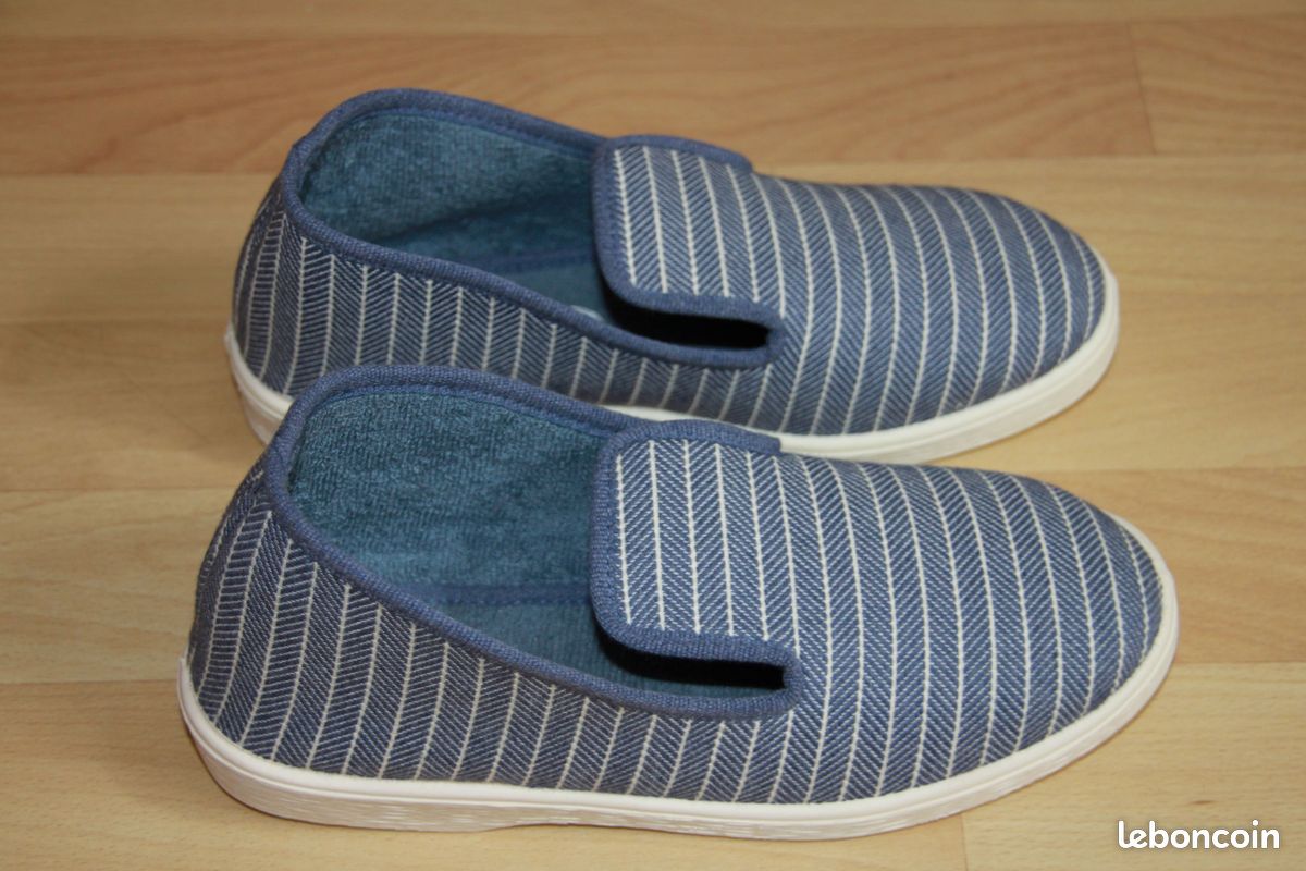 Paire de Charentaises bleues rayées NEUVES en textile - Damart - Pointure : 37 (image 3)