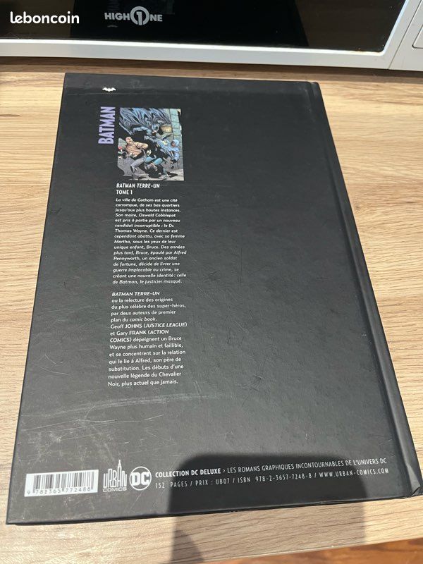 Batman Terre-Un Tome 1 (image 3)