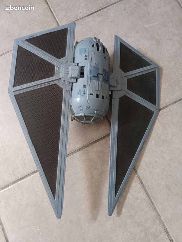 Vaisseau spatiale star wars (image 2)