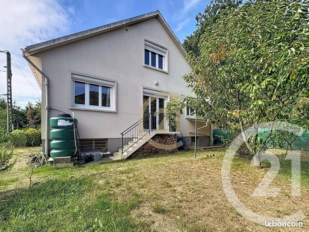 Maison 6 pièces 122 m² · à Villecresnes · 122 m² · 399 000 €