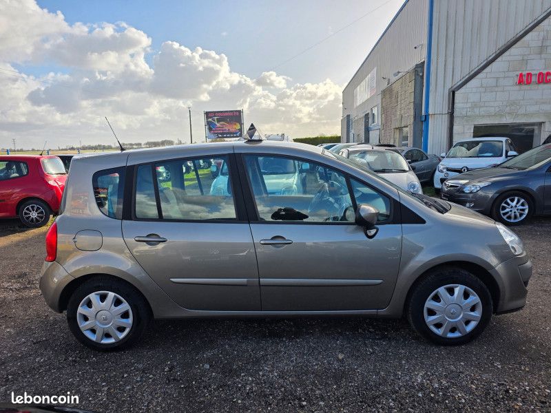 Renault GRAND MODUS 1.2 100CH DYNAMIQUE ECO² (image 13)