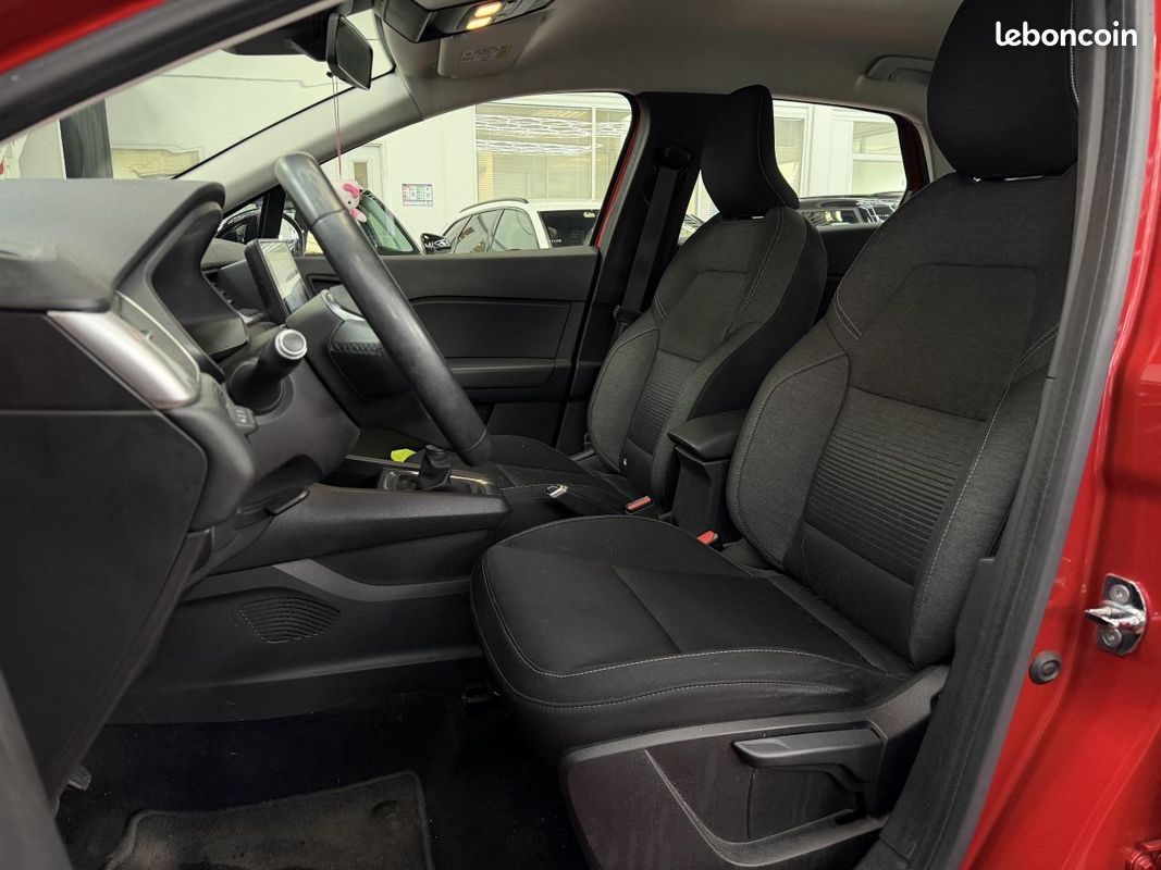 RENAULT CAPTUR (222EUROS/MOIS) 1.5 dCi 115cv Zen CAMERA DE RECULE (image 9)