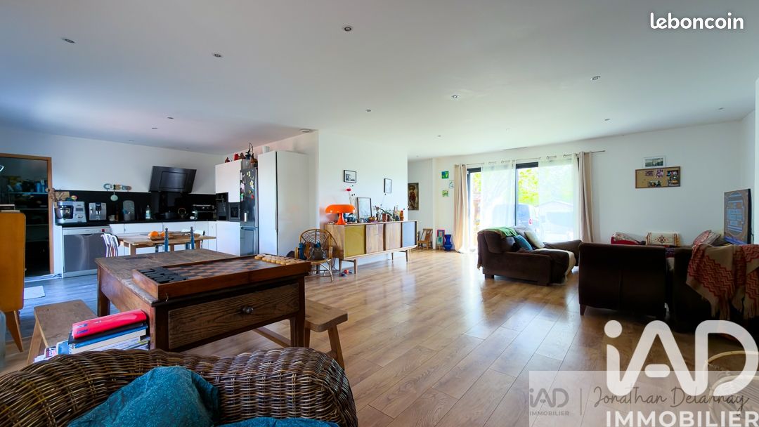 Maison 5 pièces 143 m² · à Créon · 143 m² · 425 000 €