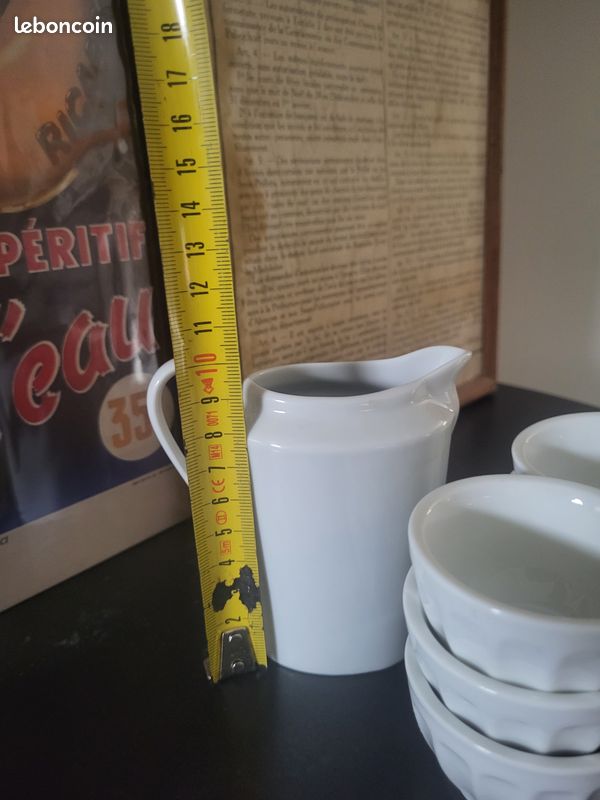 Lot de 8 pièces en céramique blanche – vintage / brocante (image 12)