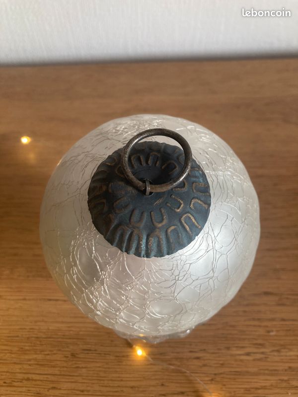 ANCIENNE GROSSE BOULE de Noël en verre églomisé bleu EUR 50,00
