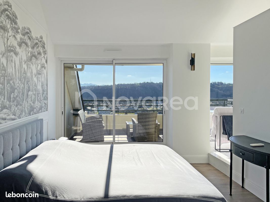 Appartement 4 pièces 140 m² - Billère 64140 (image principale 6)