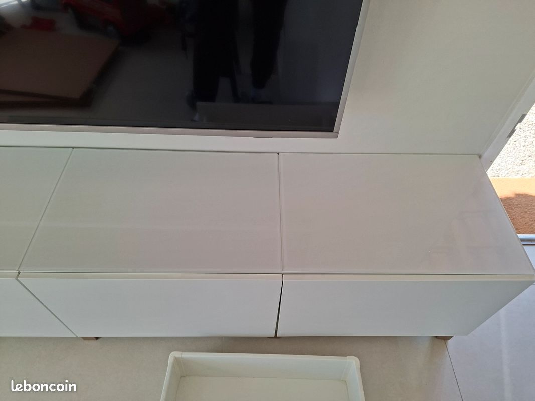 Plateau supérieur verre ikea BESTA (image 4)