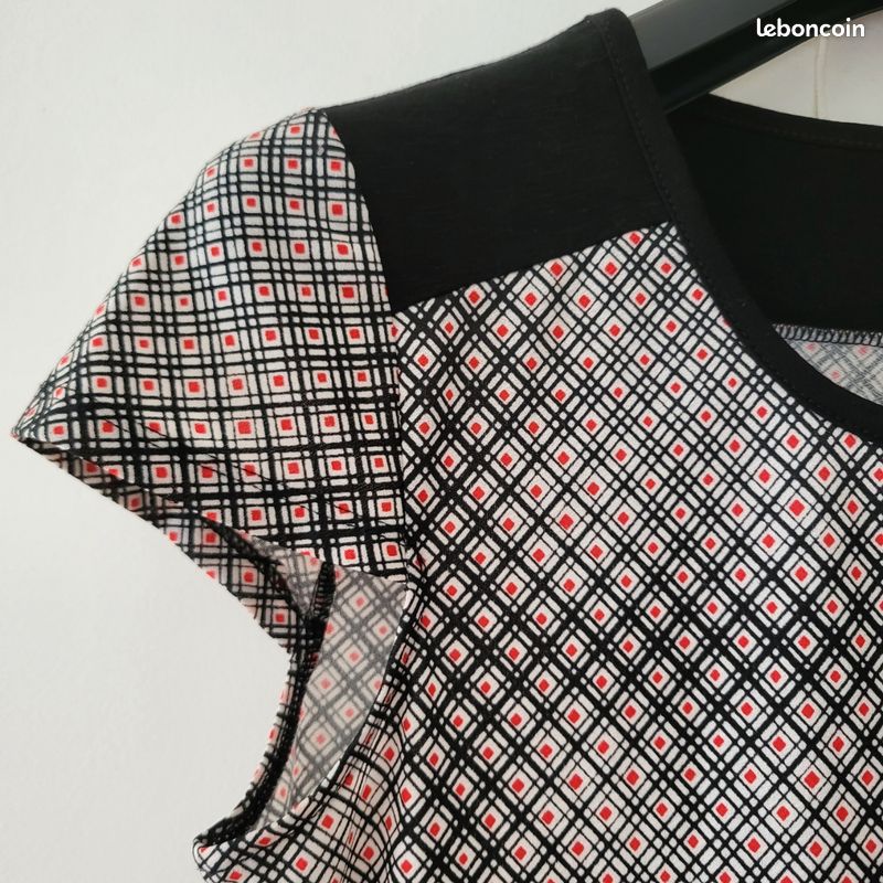 Tee shirt femme T38 (image 2)