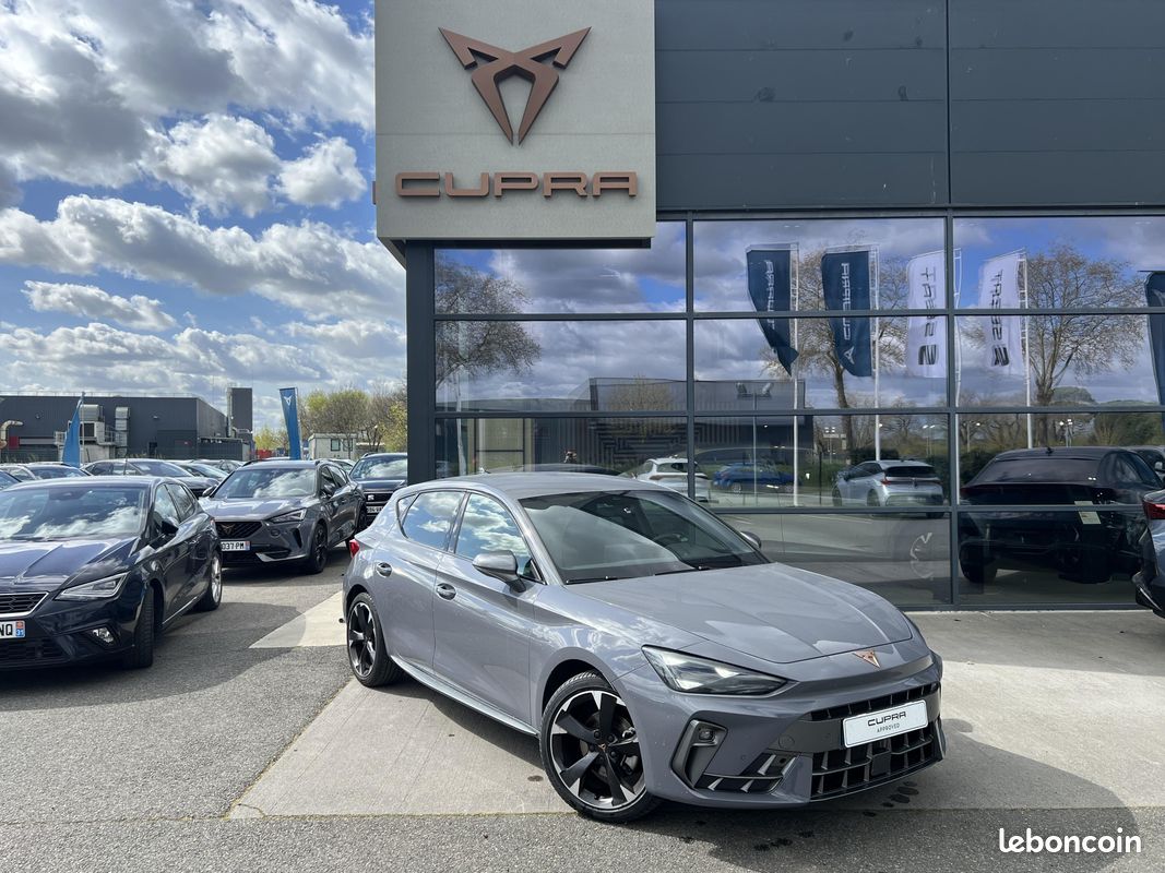 CUPRA Leon 1.5 eTSI Hybrid 150 ch DSG7 V (image 1)