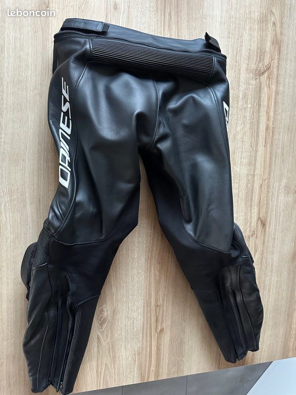 Pantalon cuir tutu Dainese delta 52 (image 2)