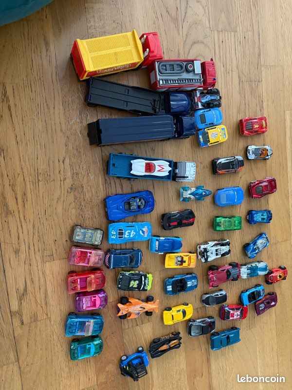 Lot des voitures (image 2)