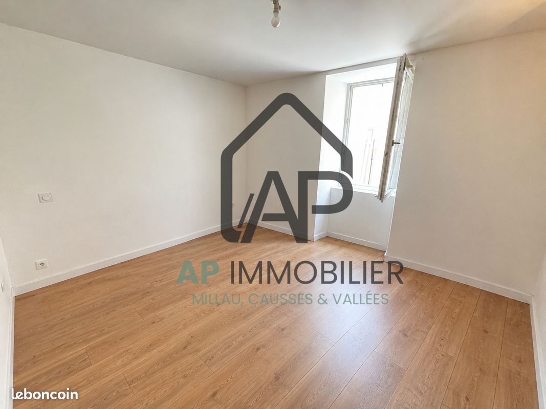 Appartement 1 pièce 29 m² · à Millau · 28,9 m² · 380 €/mois