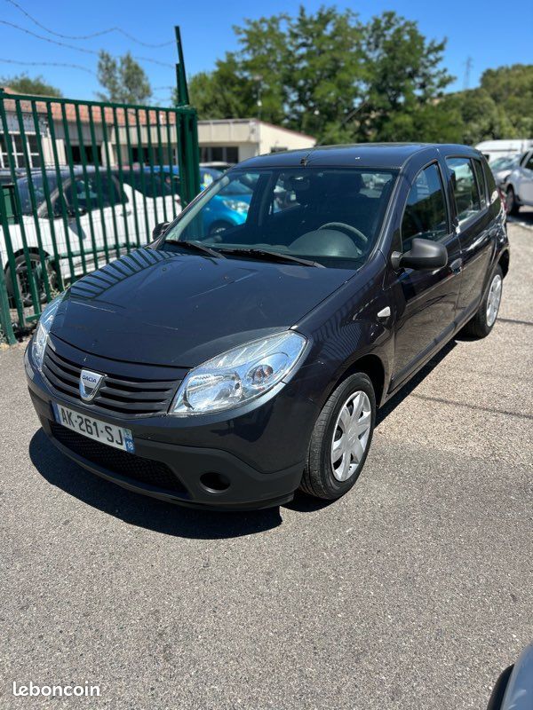 Dacia Sandero 1.5 DCI 70 cv (image 1)