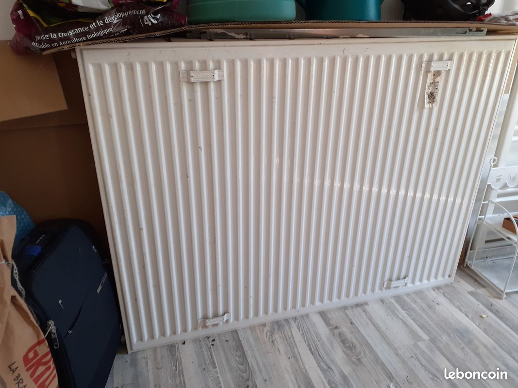 Radiateur acier pour chauffage central (image 1)