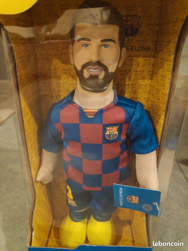 Poupée Piqué (image 1)