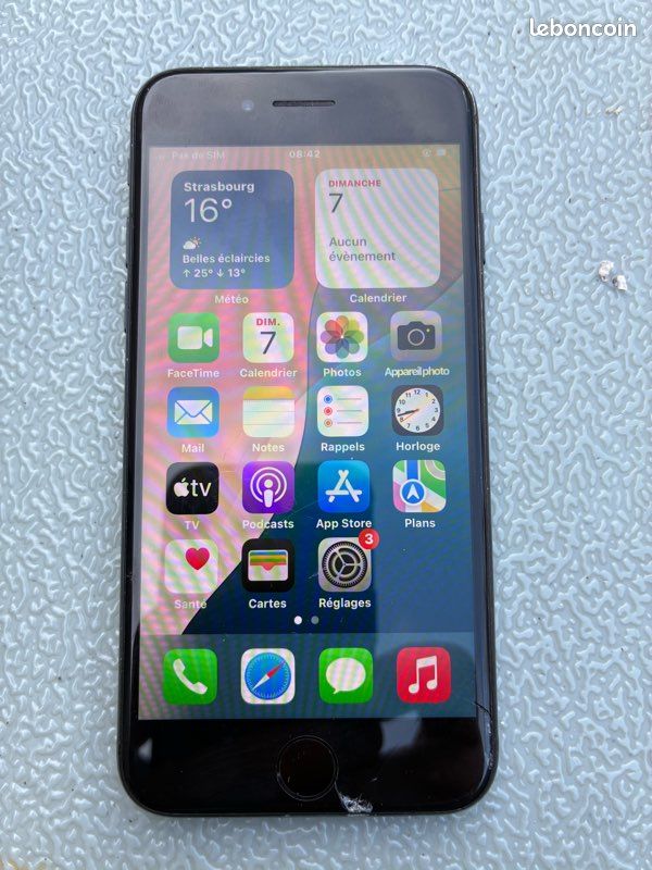 IPhone SE (image 1)