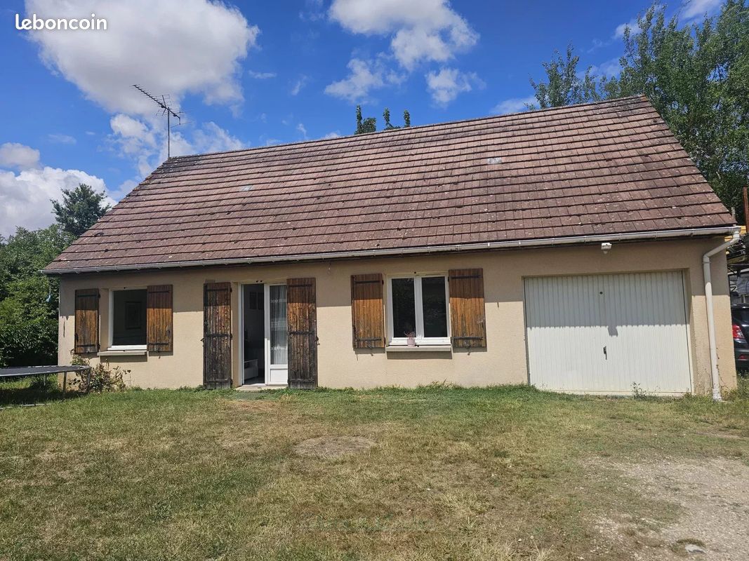 Maison 6 pièces 100 m² · à Saint-Maurice-sur-Fessard · 100 m² · 139 000 €