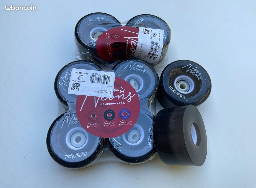 Roues Roller Chaya Neon LED White - Pour Patins à Roulettes