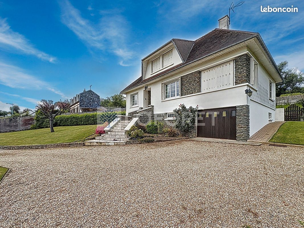 Maison 6 pièces 141 m² · à Saint-Léonard · 141 m² · 259 000 €