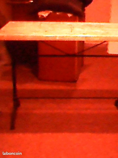 Table de bistrot (image 2)